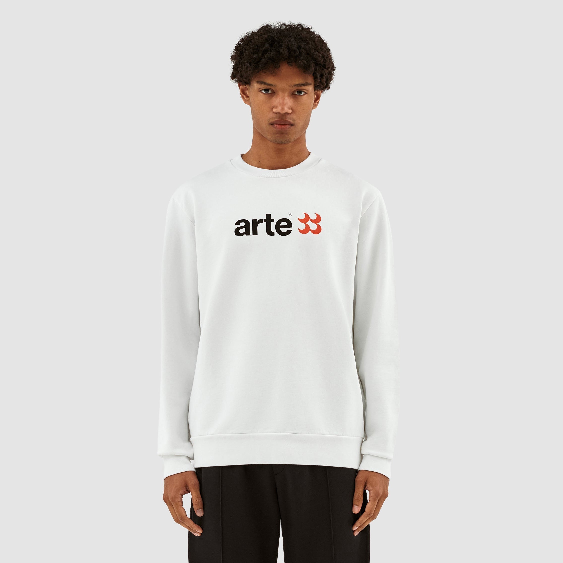 Conrad SS23 Logo Crewneck - Blanc