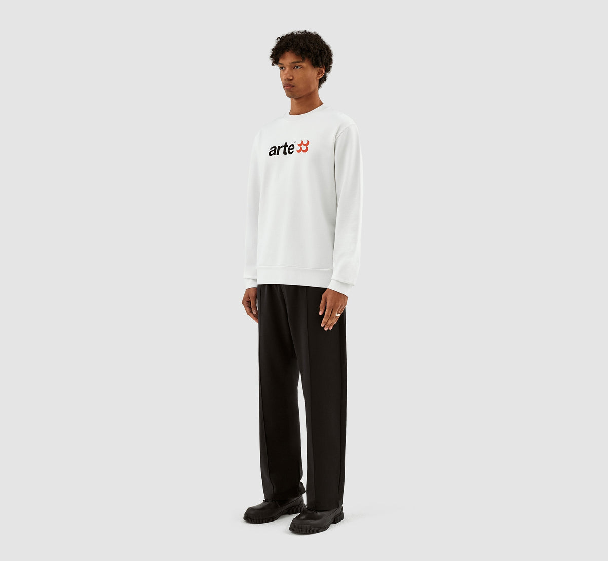 Conrad SS23 Logo Crewneck - Blanc