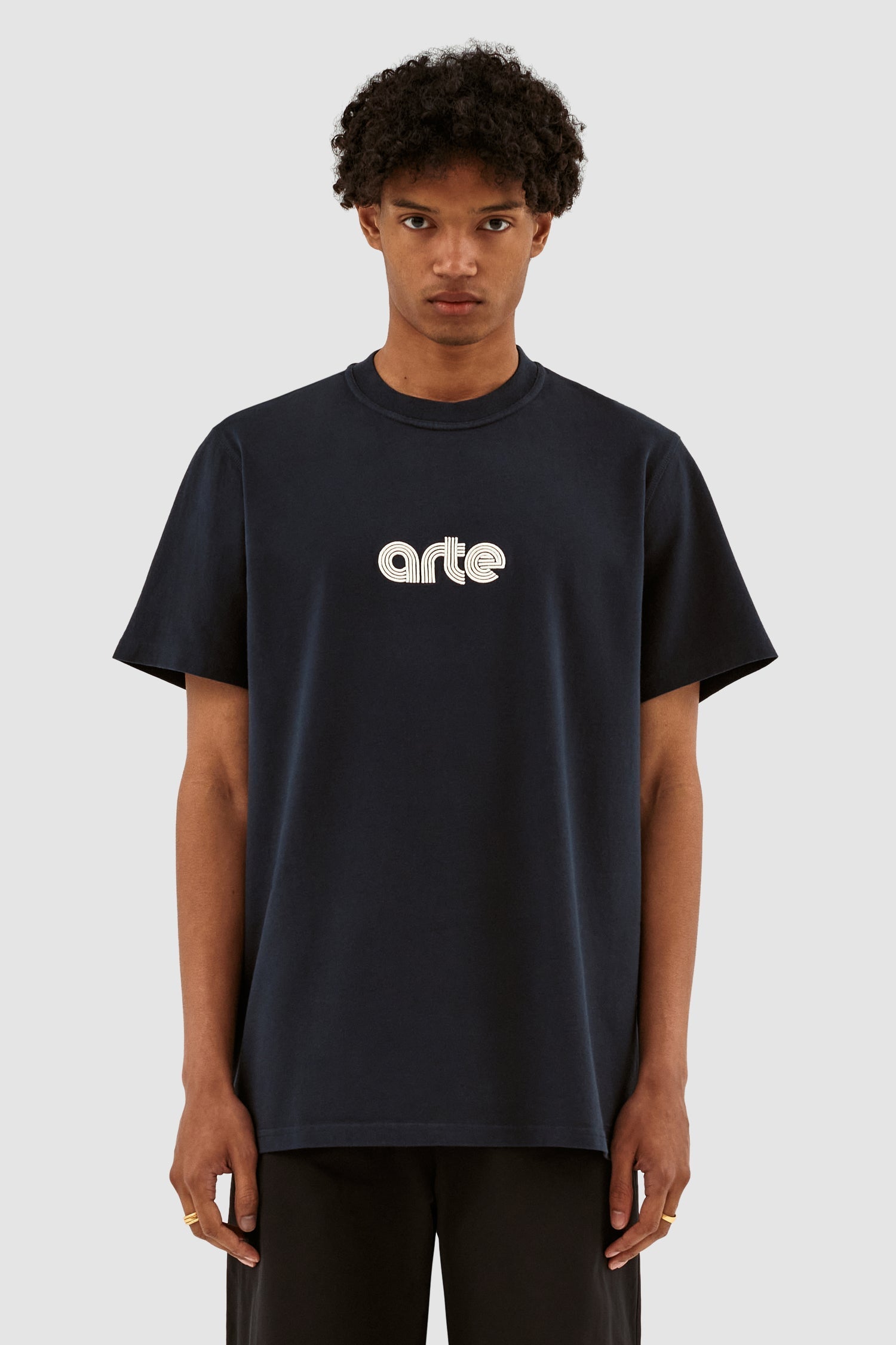 Taut Embroi Logo T-shirt - Marine