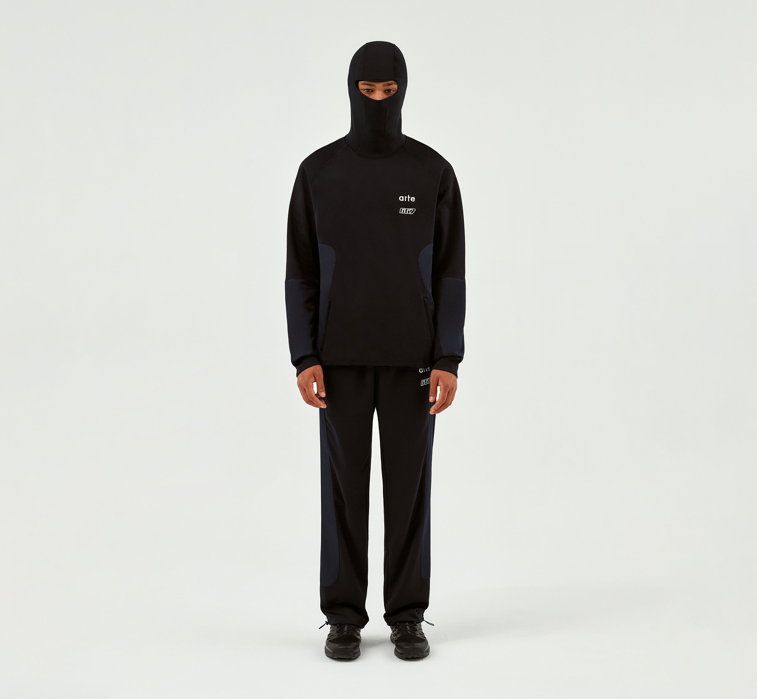 667 Hoodie - Navy