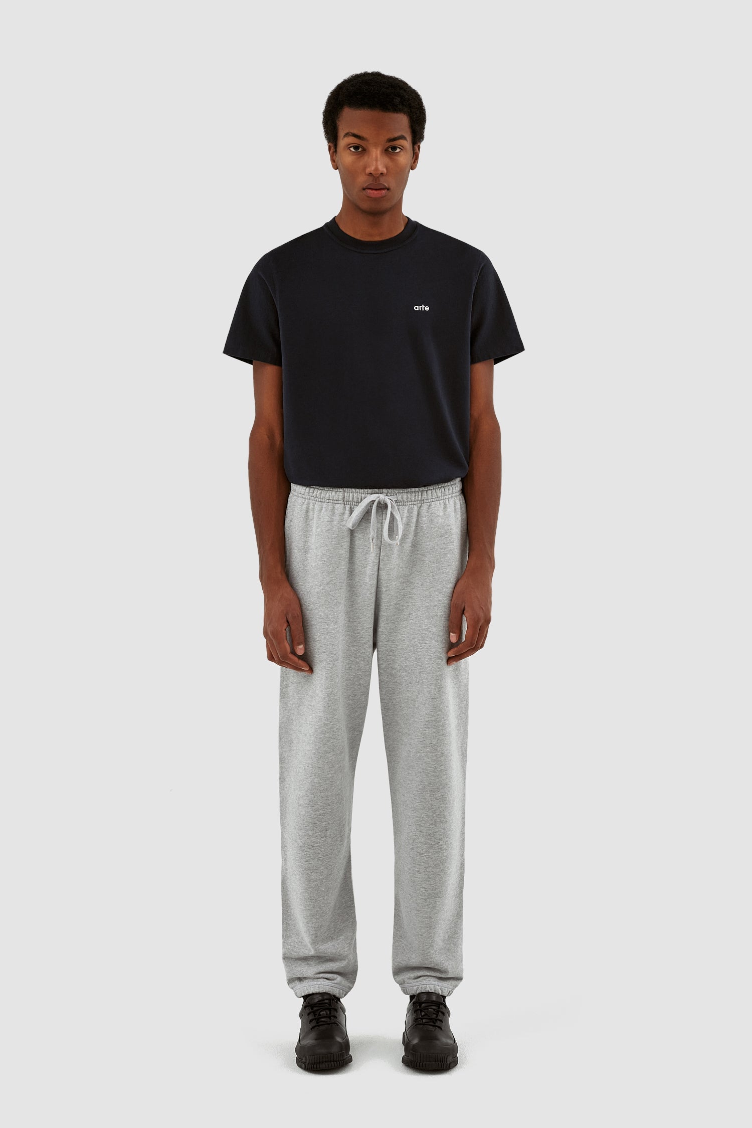 Pantalon Tristian Heart Patch - Gris