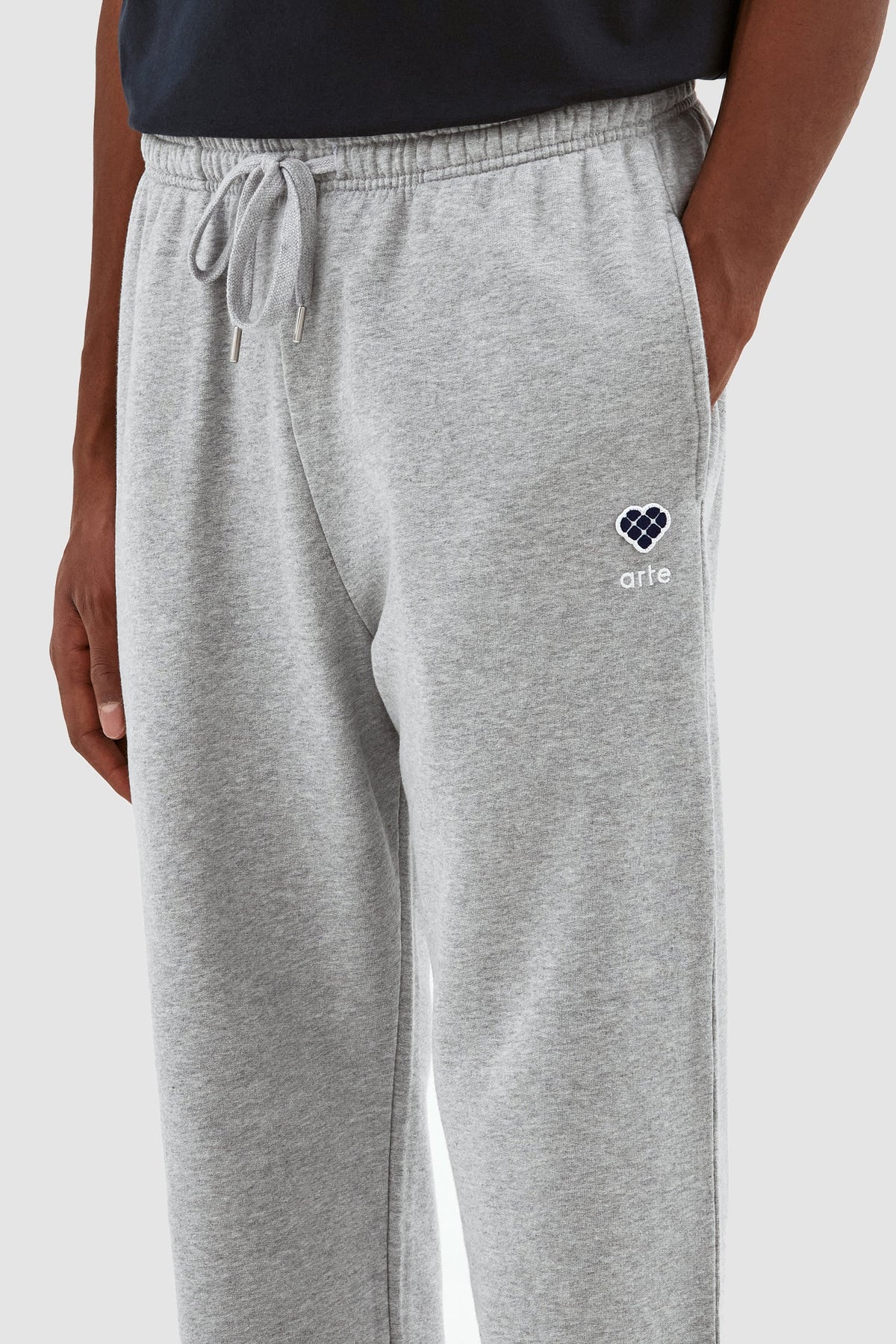 Pantalon Tristian Heart Patch - Gris