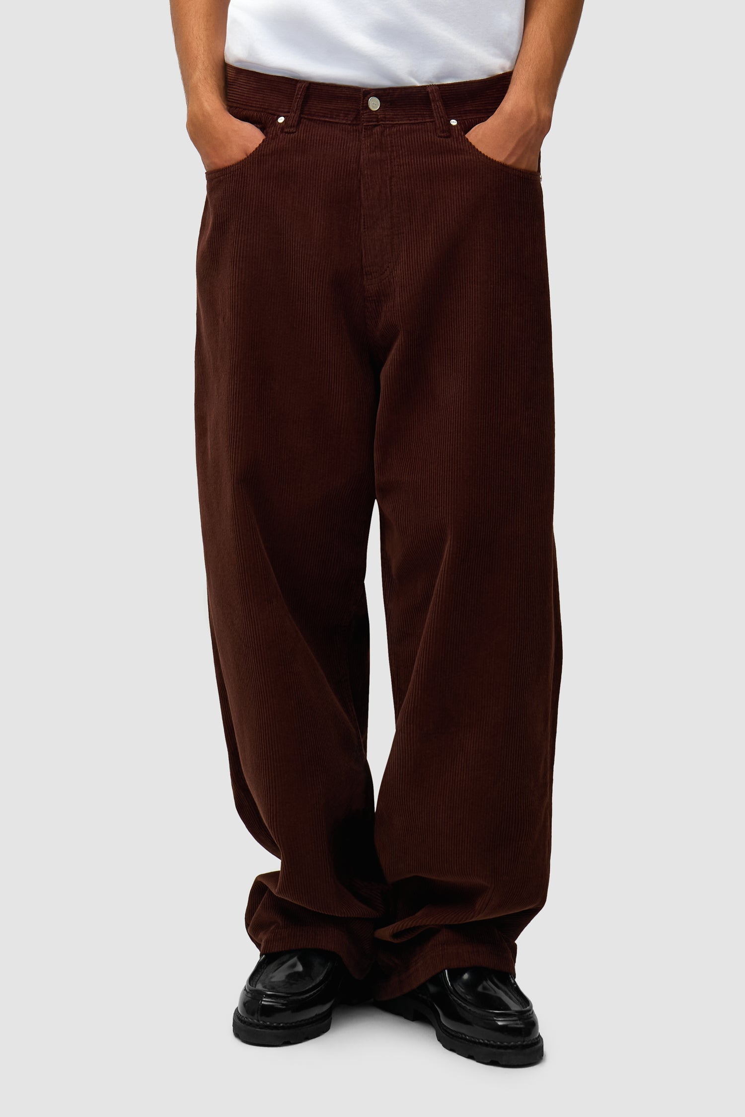 Pantalon en velours côtelé - Marron