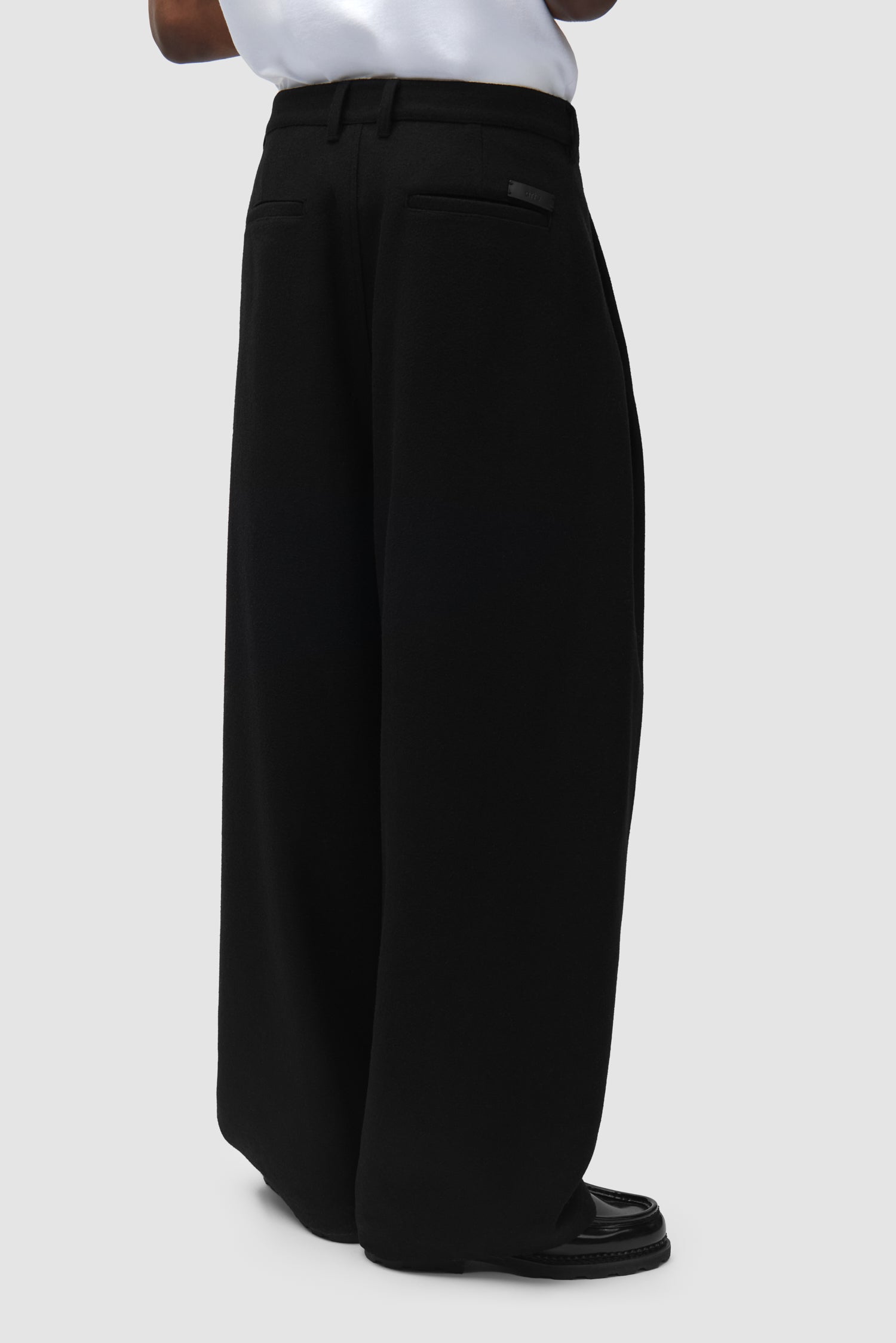Pantalon de galerie plissé en laine - Noir