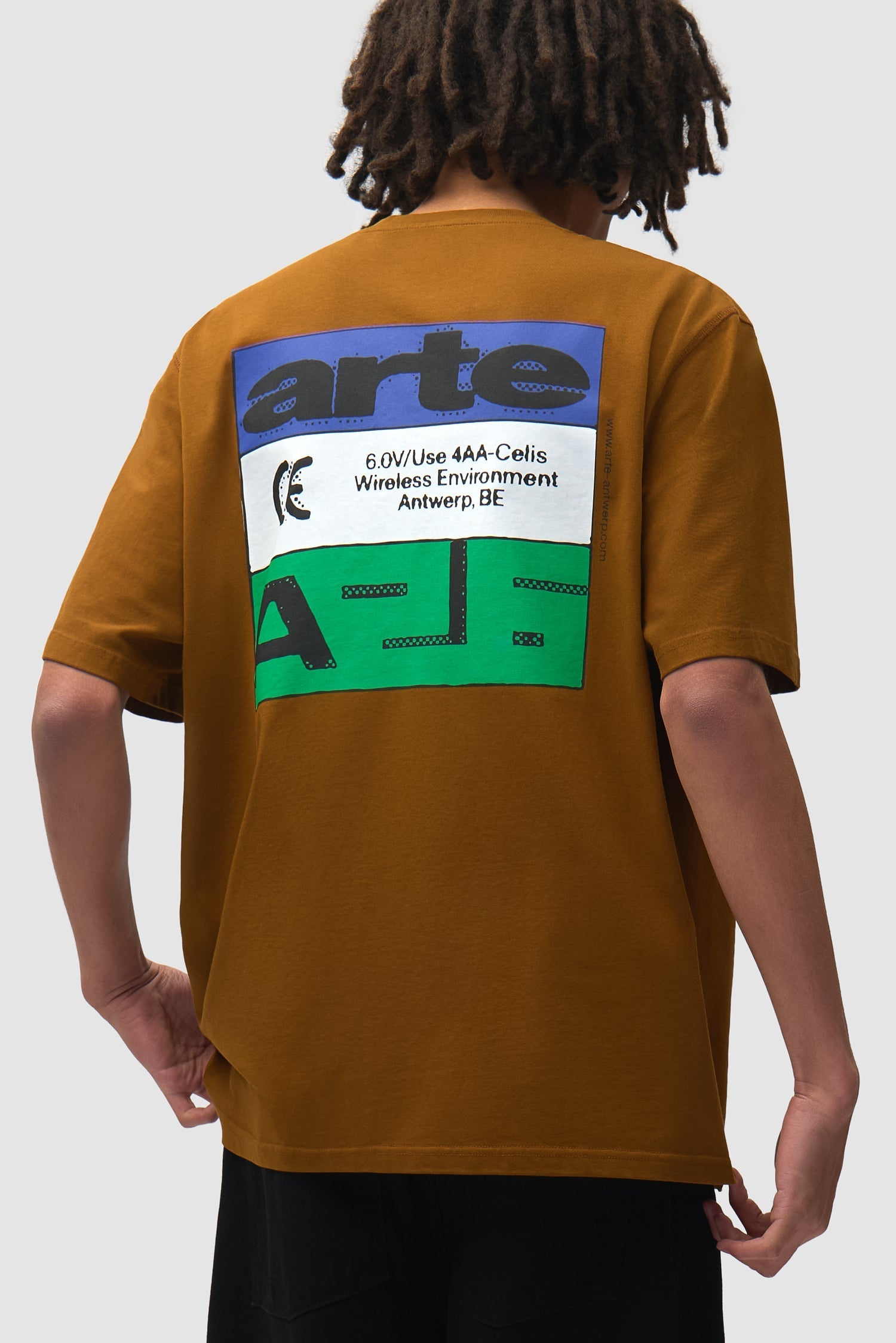 T-shirt « Tricolor Serial » - Marron