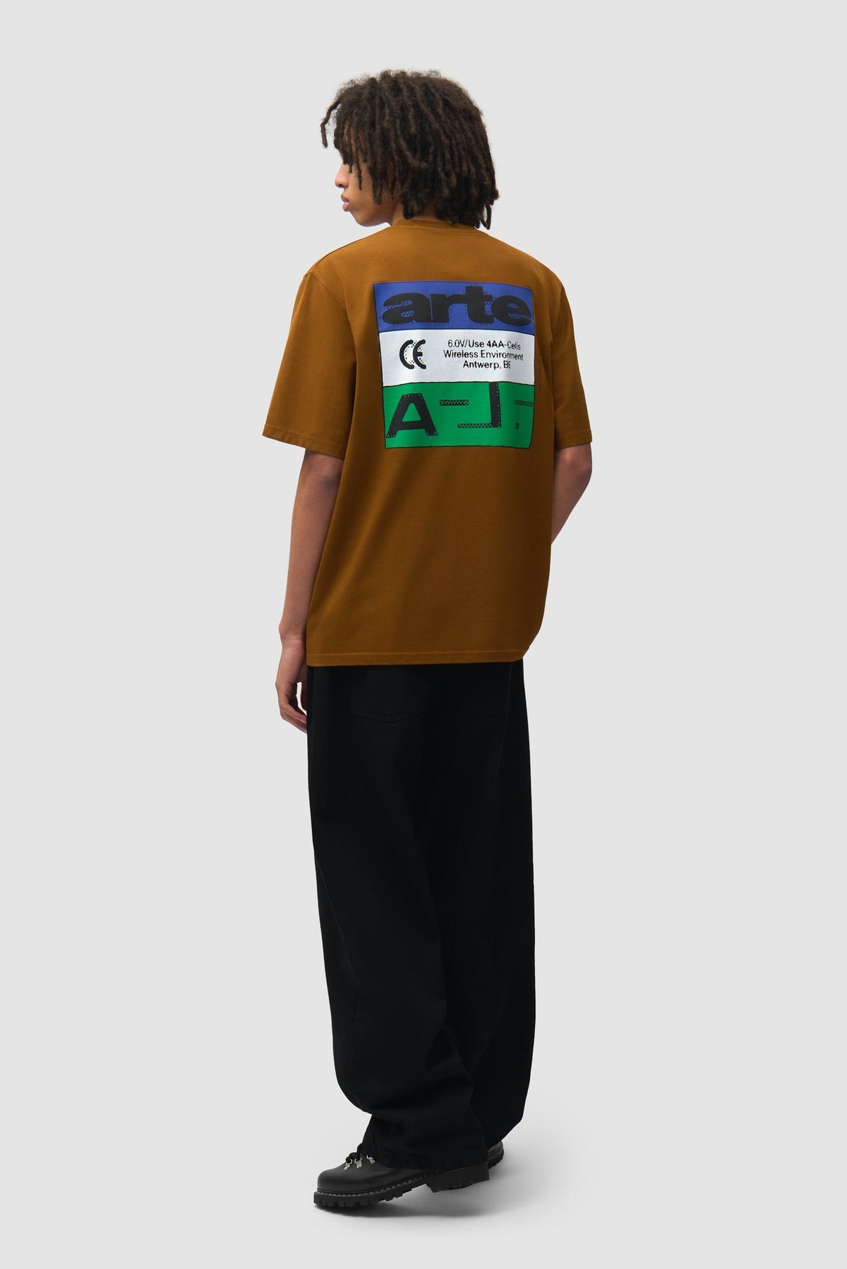 T-shirt « Tricolor Serial » - Marron