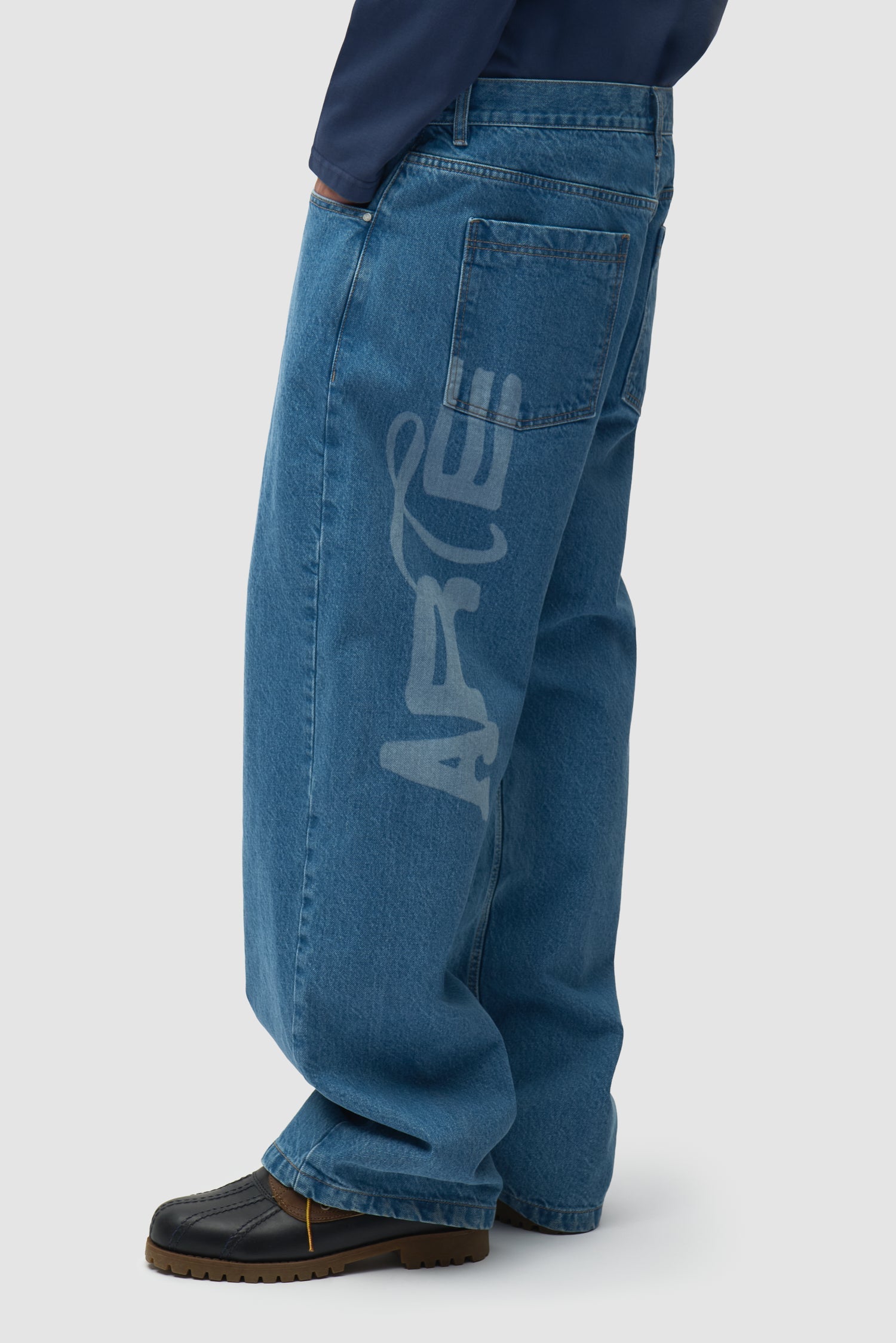 Pantalon en jean à motifs au pochoir - Denim Bleach