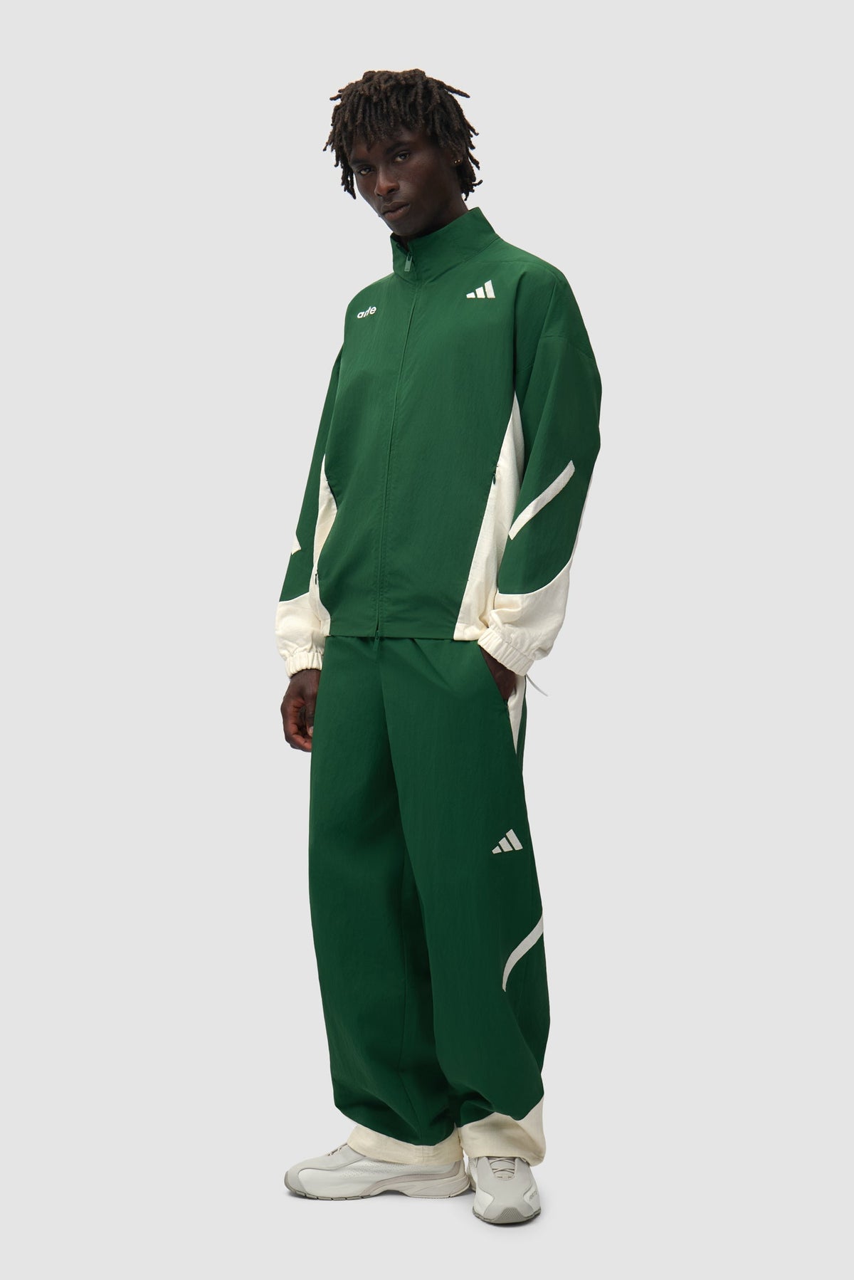 Pantalon de survêtement Arte pour adidas Z.N.E. - vert/crème