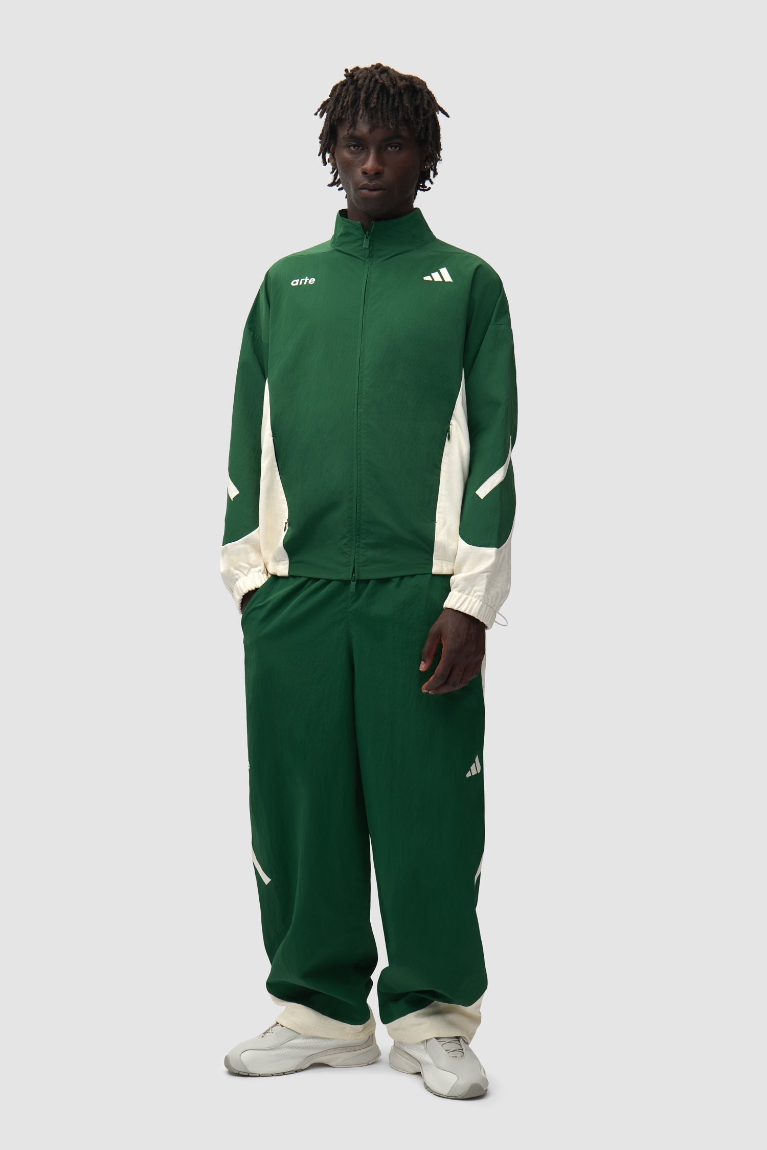 Pantalon de survêtement Arte pour adidas Z.N.E. - vert/crème