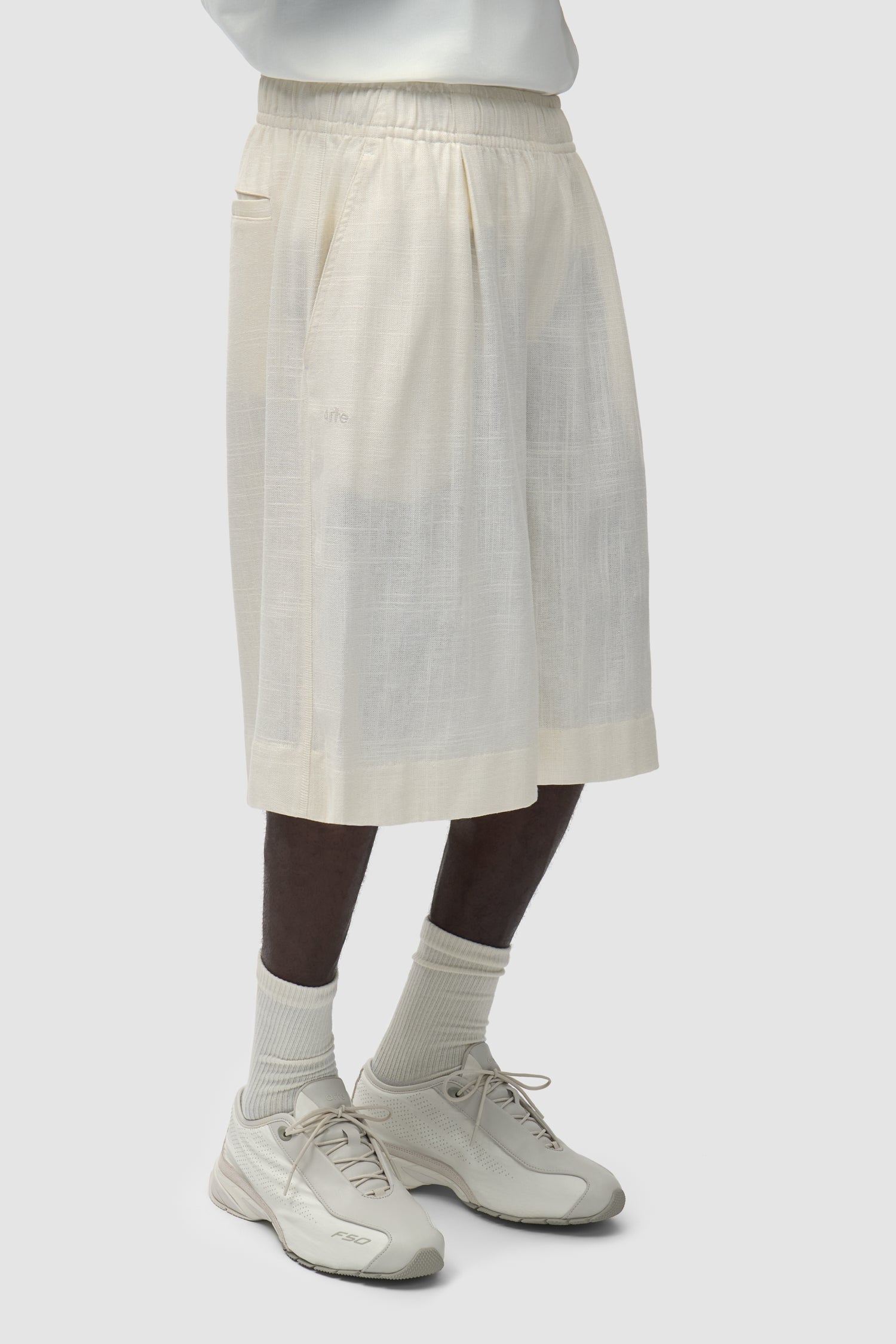 Short en lin Arte pour adidas - Blanc cassé