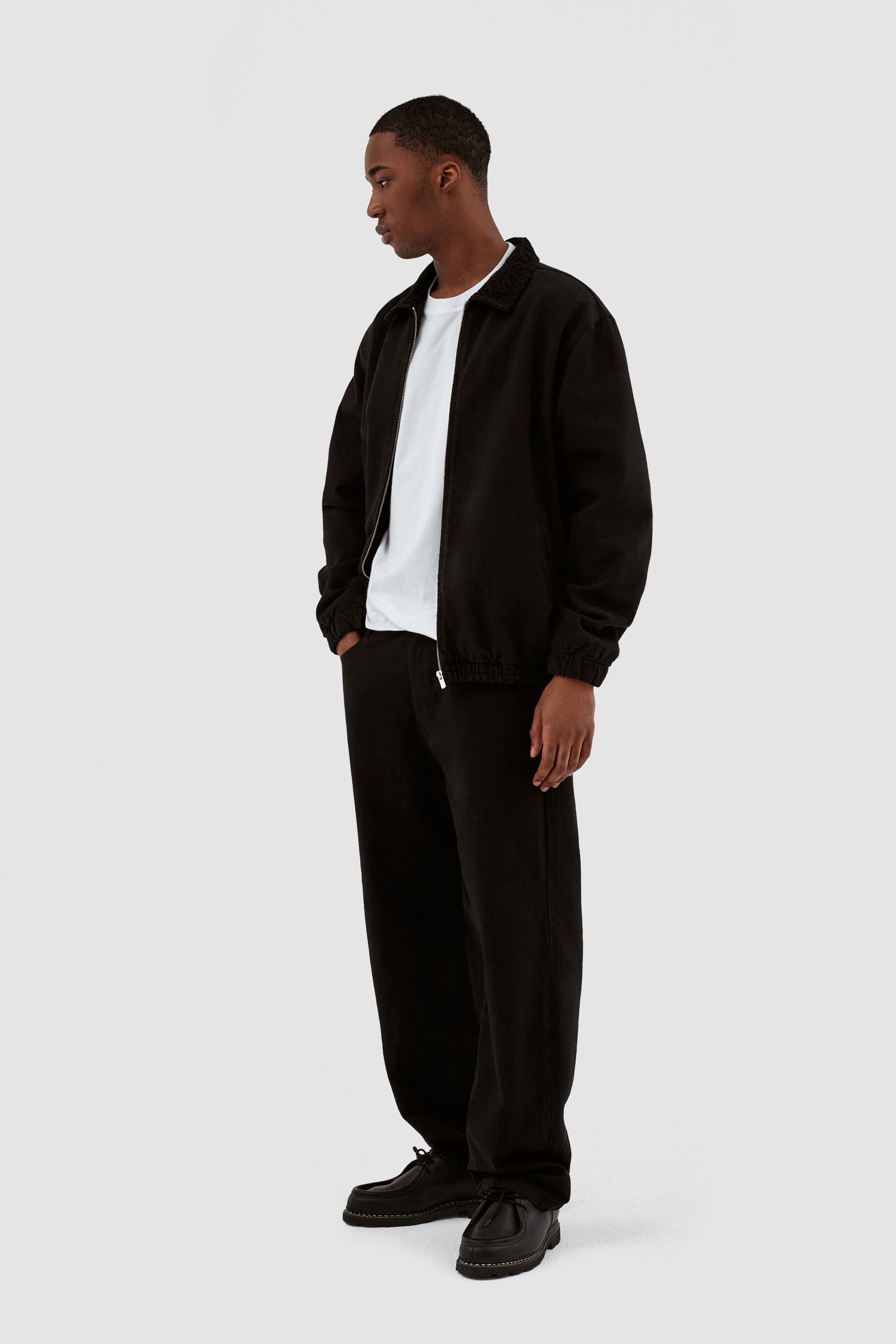 Col Joshua Detail - Noir