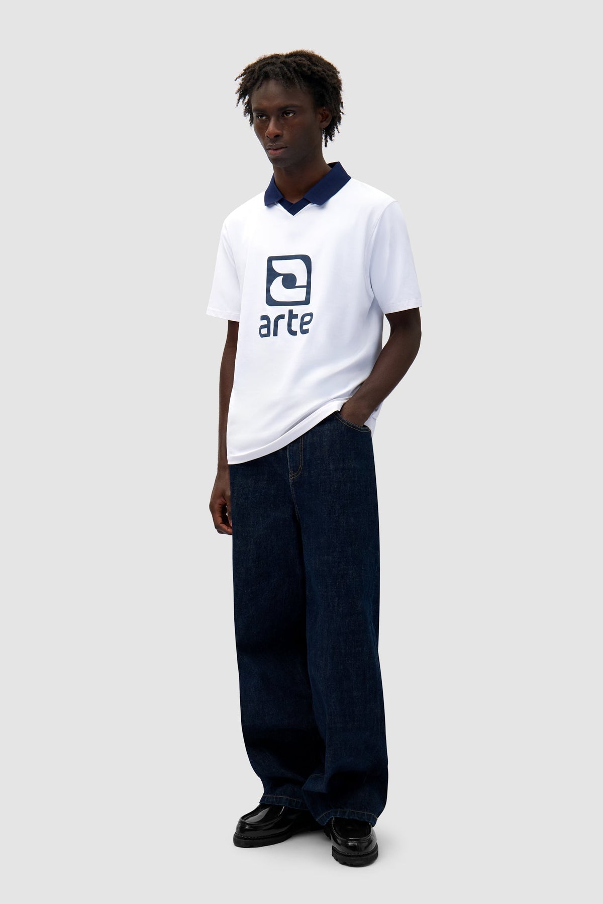 T-shirt avec col à logo - Blanc/Marine