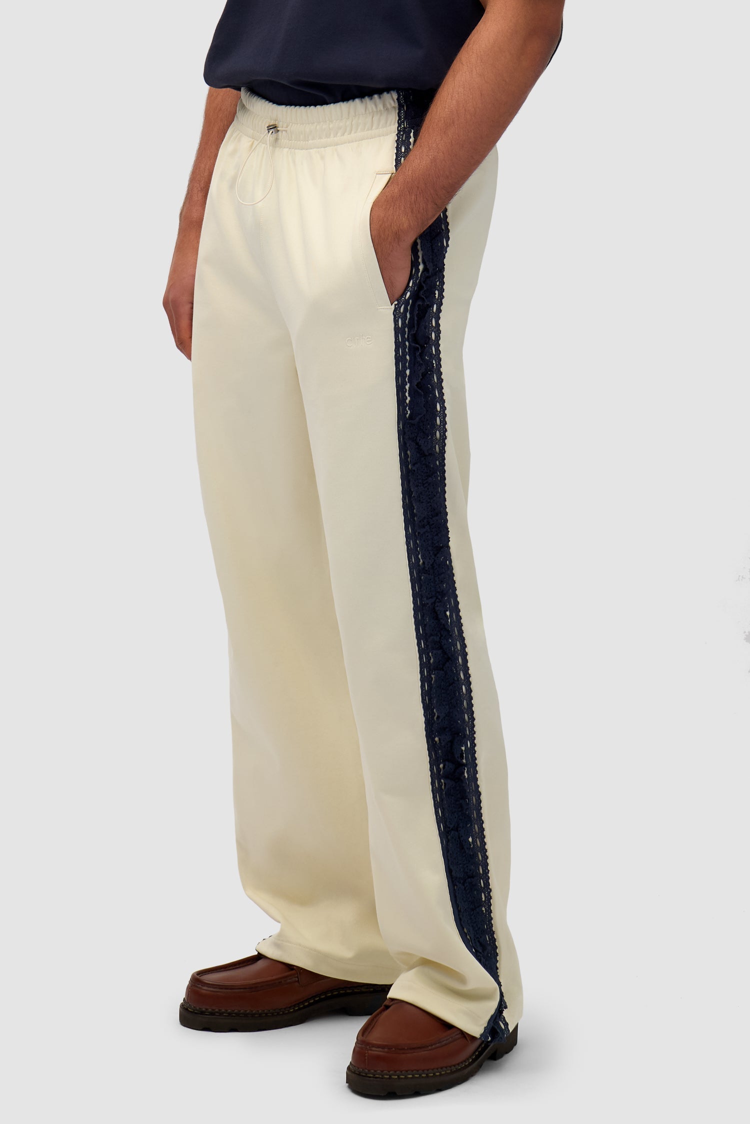Pantalon à bordures - Crème