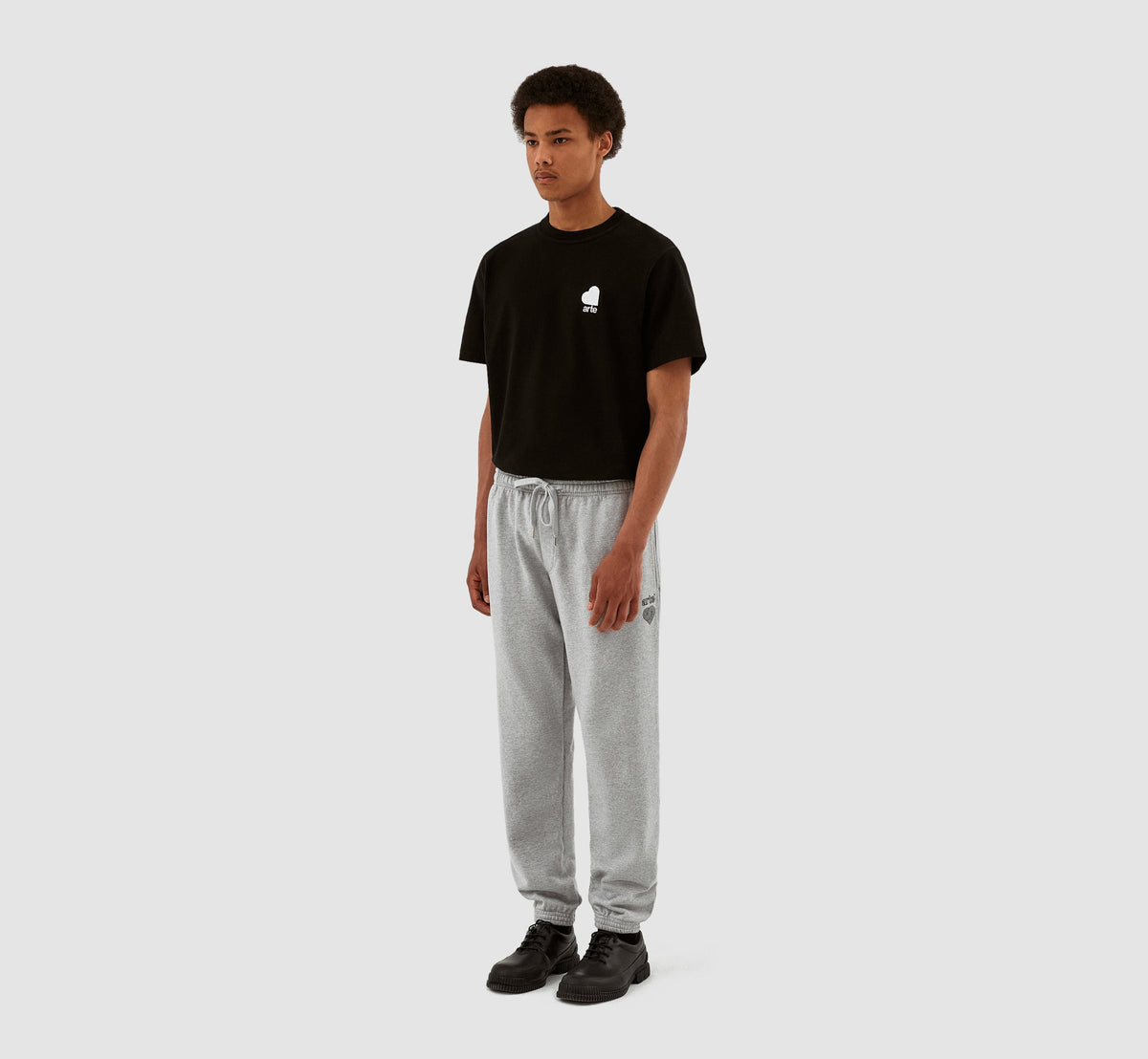Pantalon avec logo en forme de cœur de Tristian - Gris