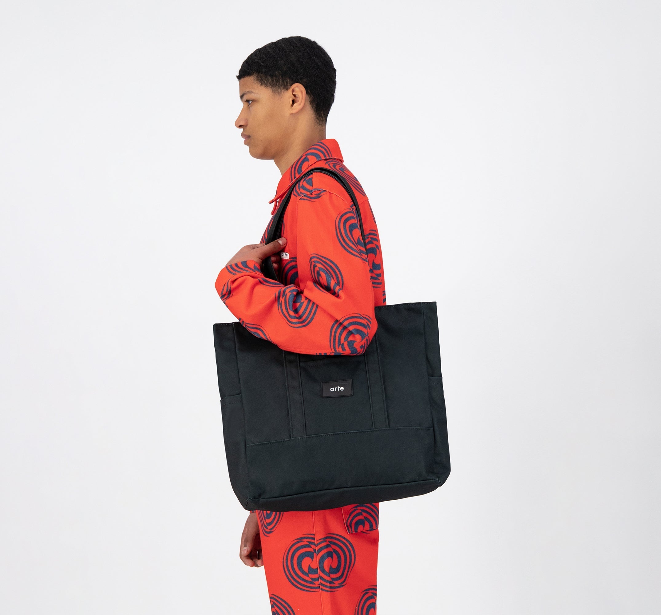 Taeuben Totebag - Noir