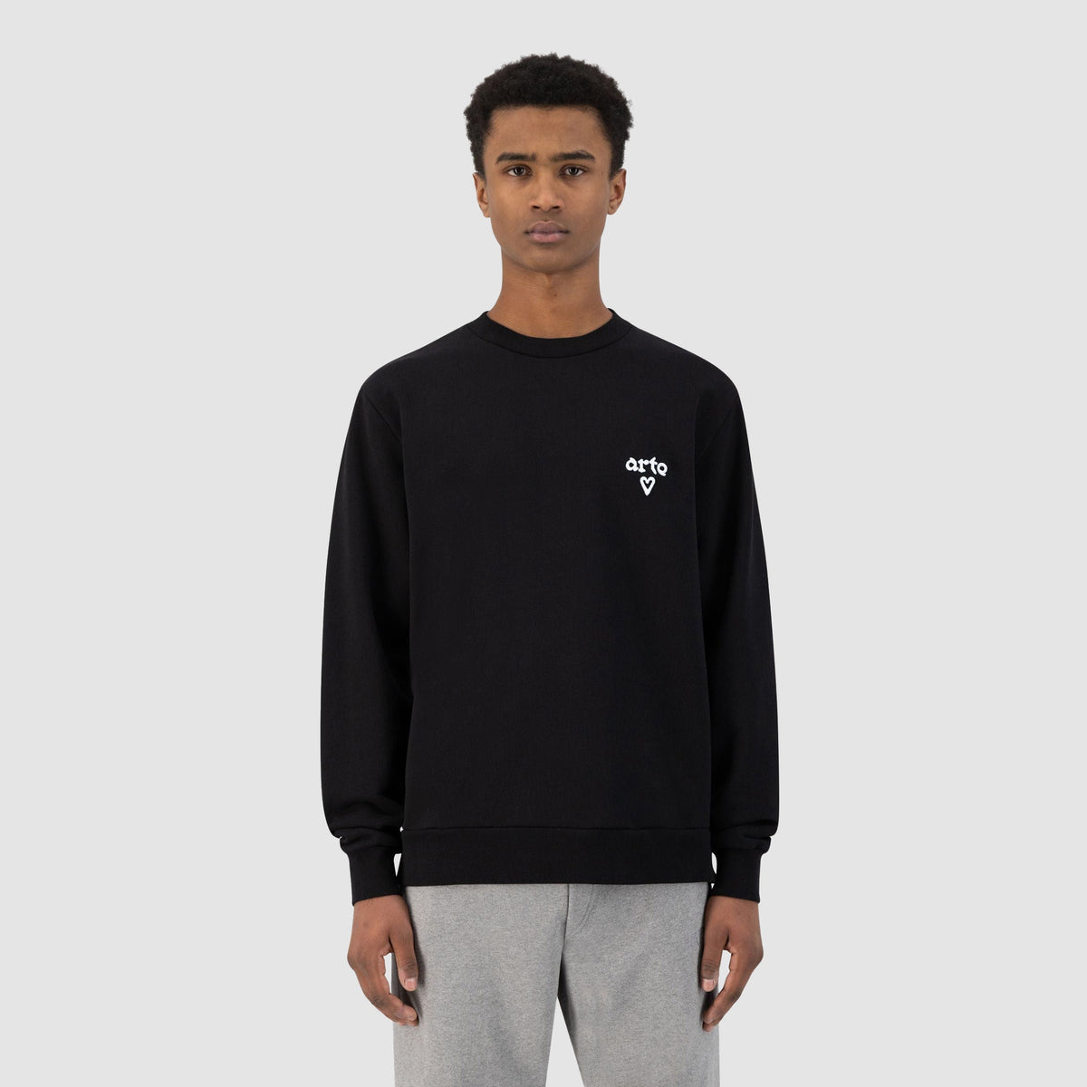 Pull à logo en forme de cœur de Cassat - Noir