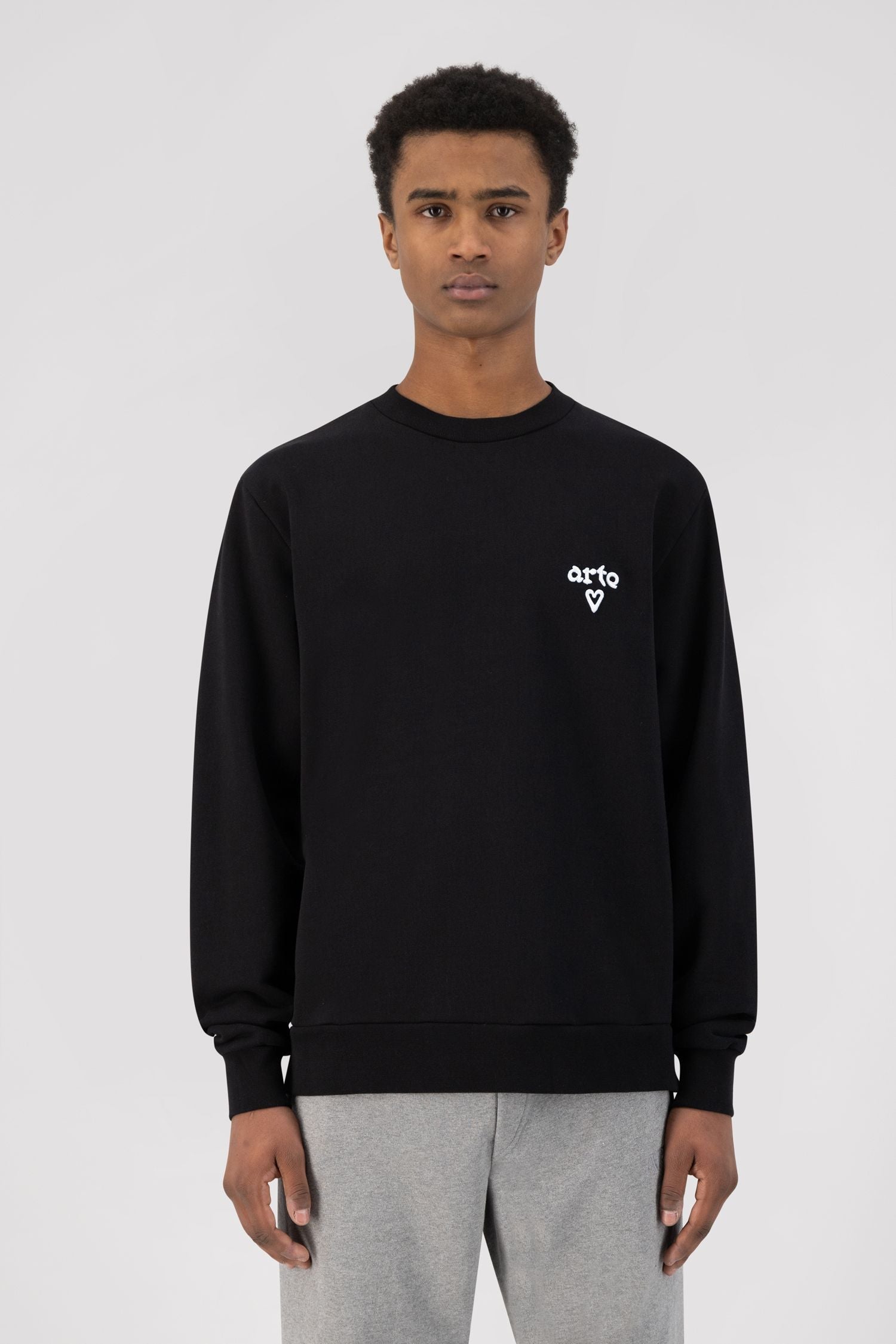 Pull à logo en forme de cœur de Cassat - Noir