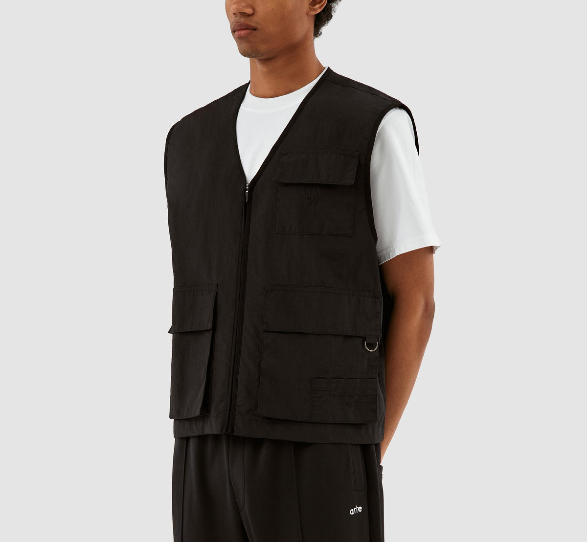 AW23-225C