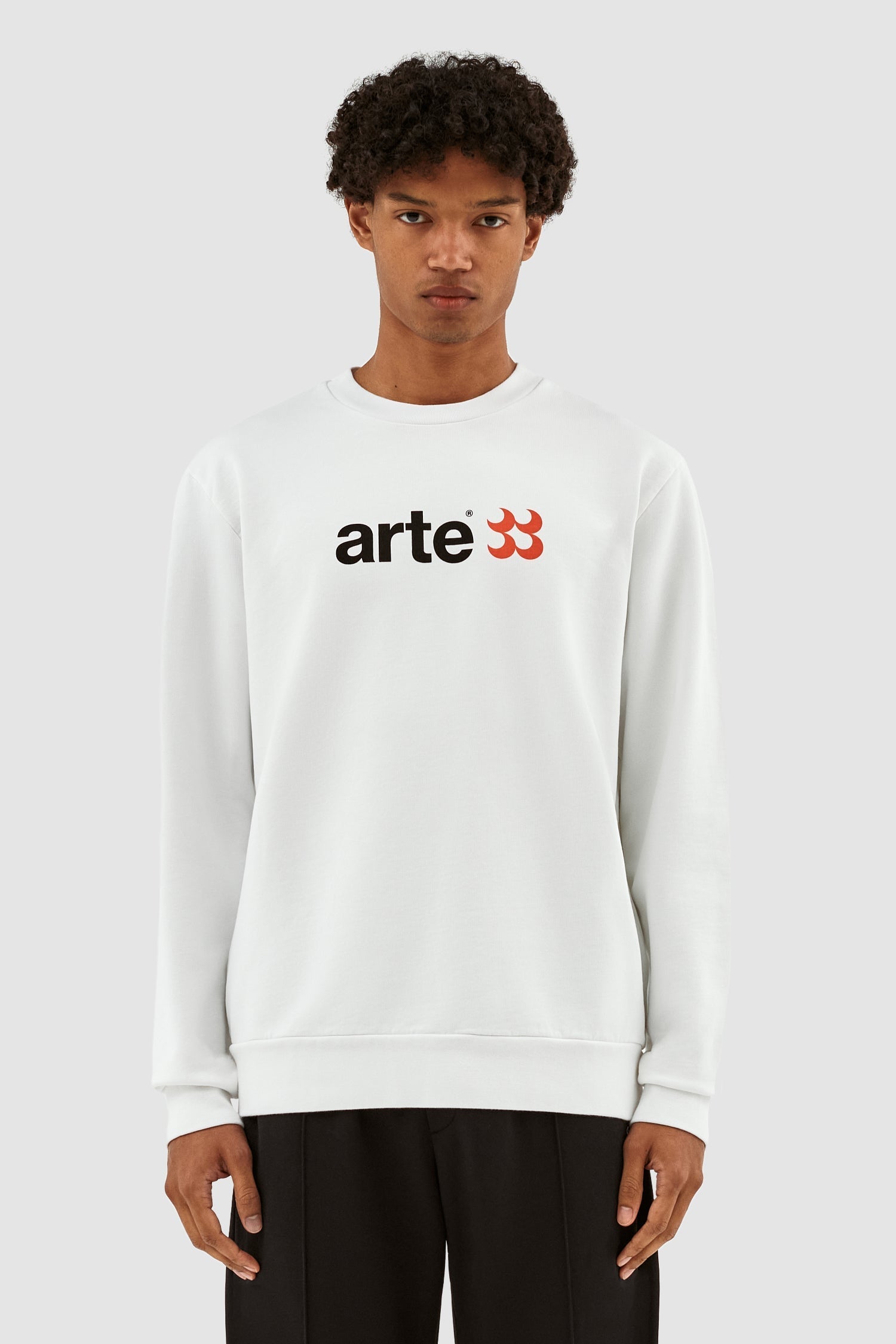 Conrad SS23 Logo Crewneck - Blanc