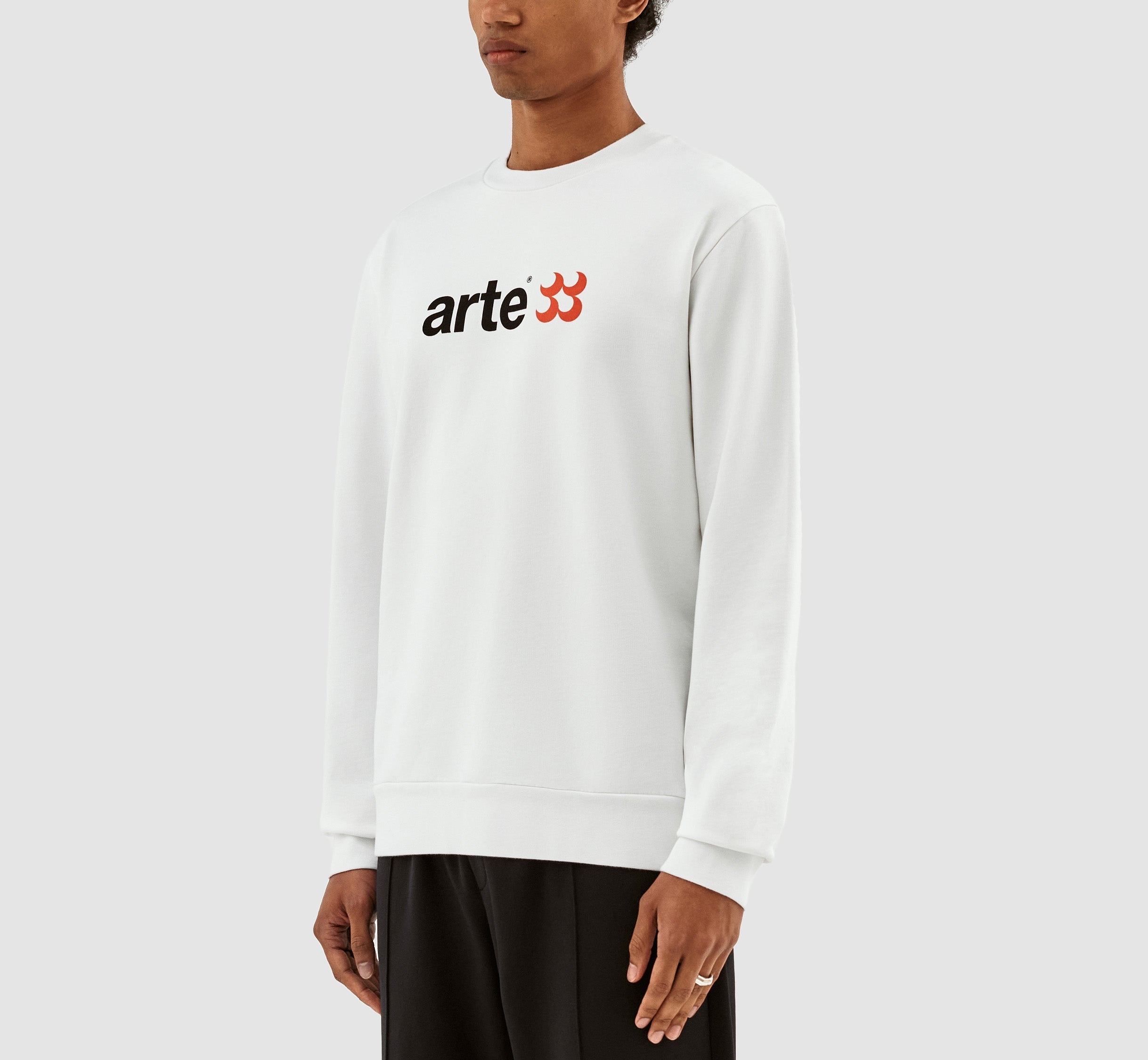 Conrad SS23 Logo Crewneck - Blanc