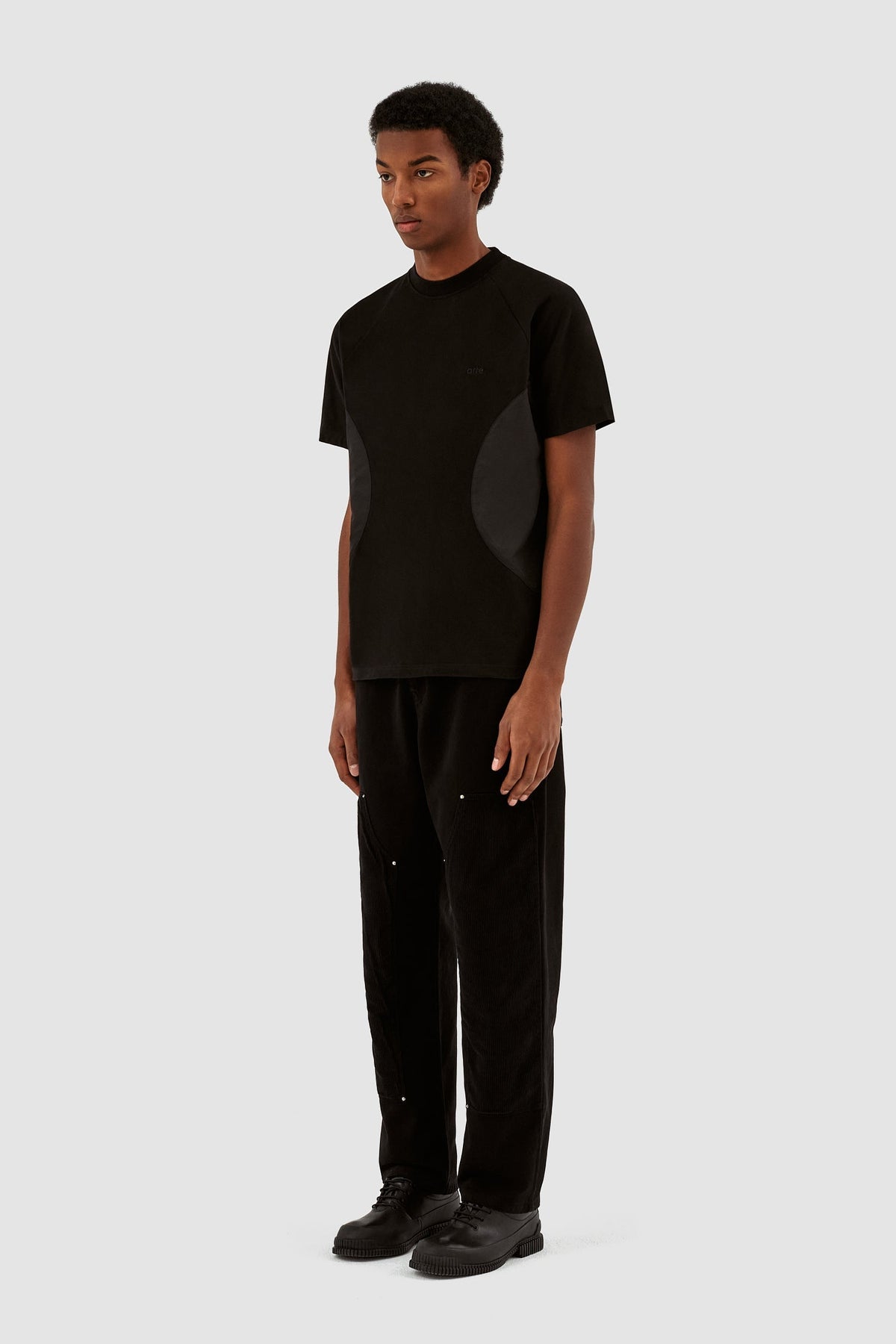 T-shirt Theo W Cuts - Noir