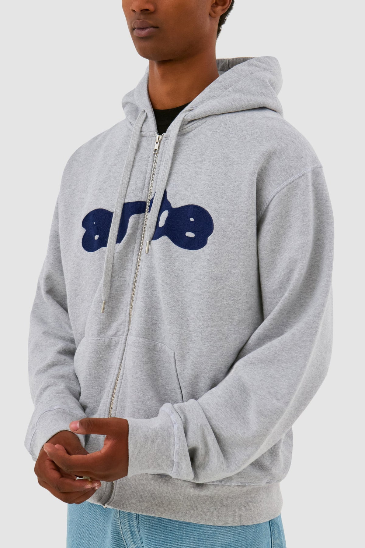 Sweat à capuche zippé brodé - Gris