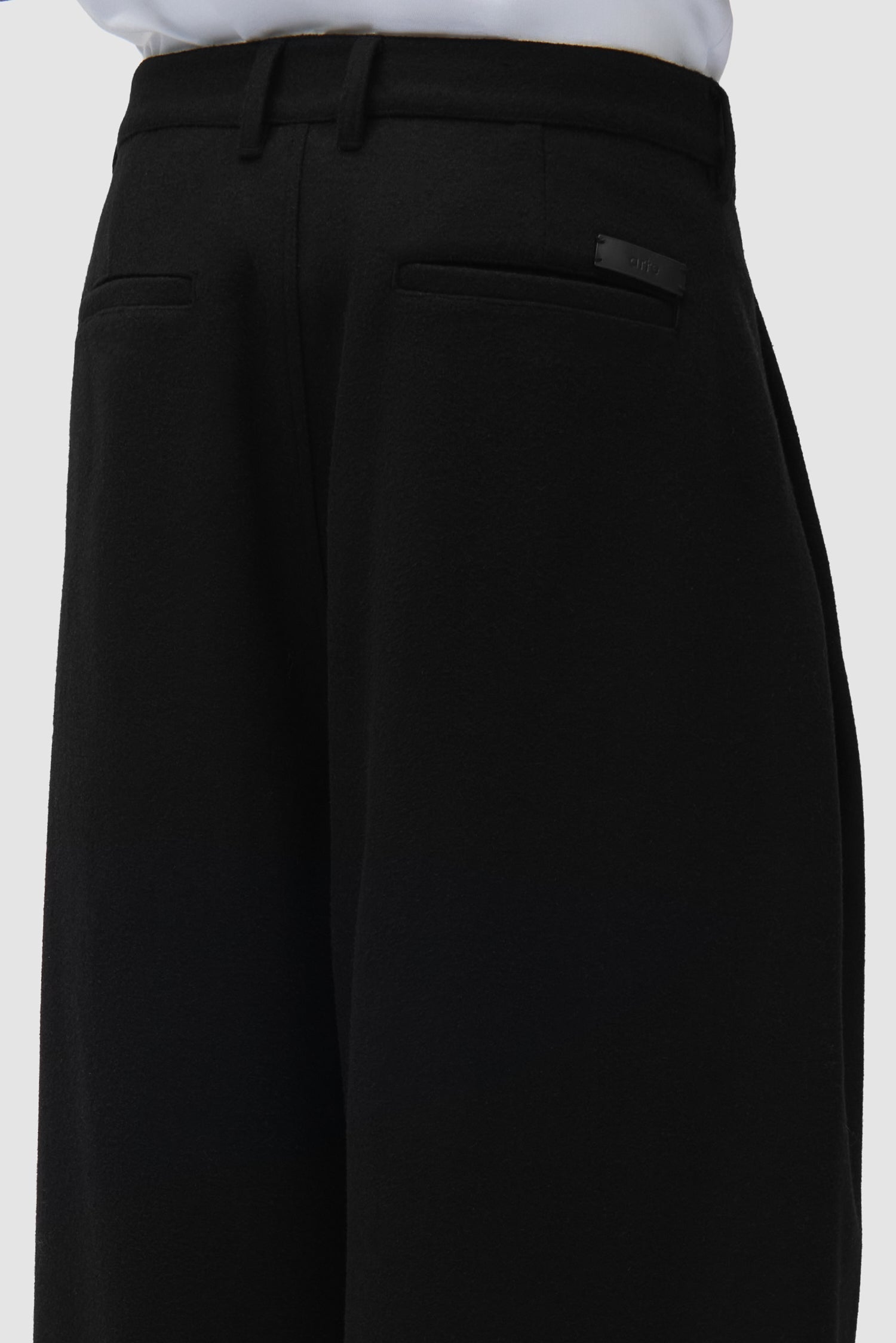 Pantalon de galerie plissé en laine - Noir