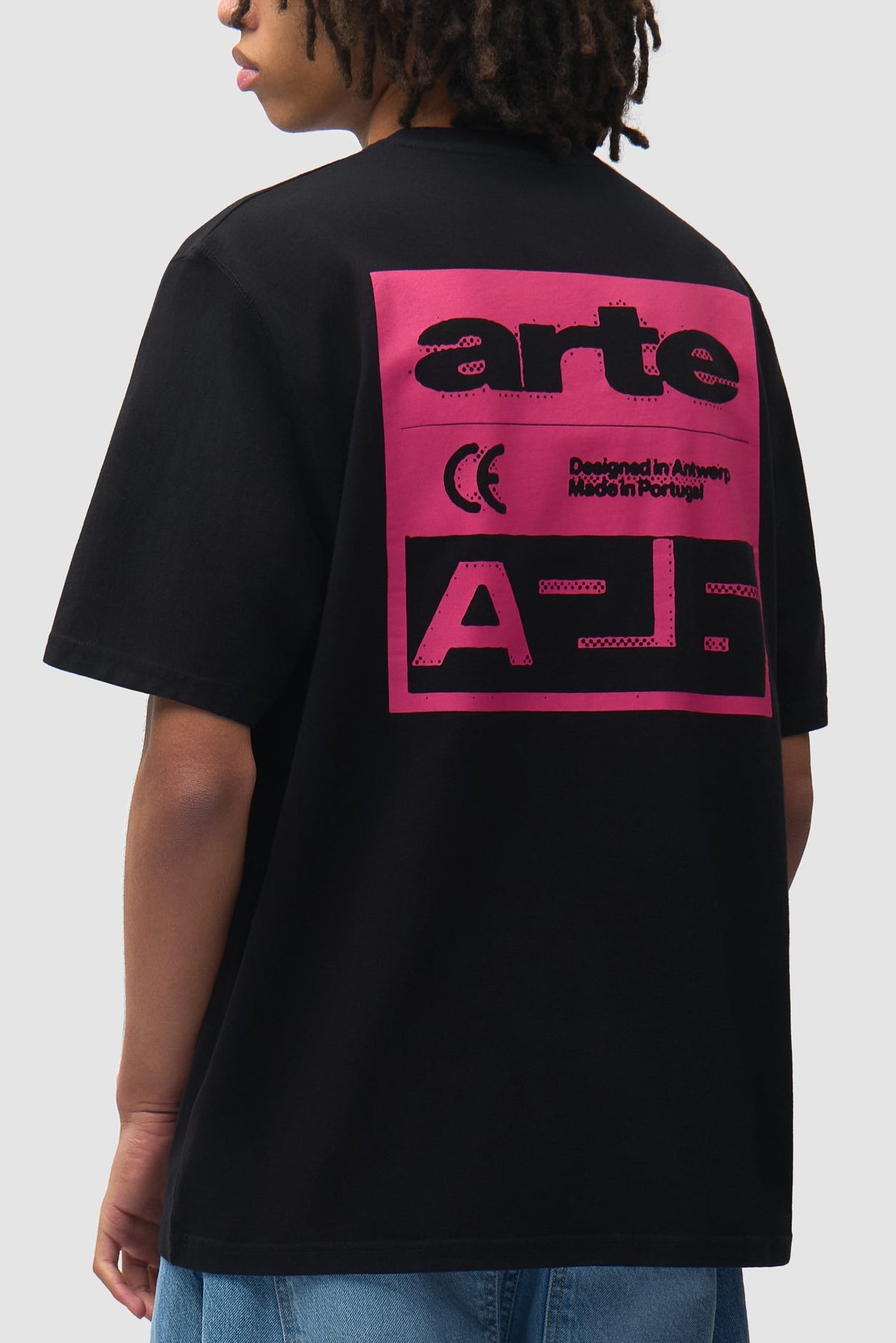 T-shirt « Pink Serial » - Noir