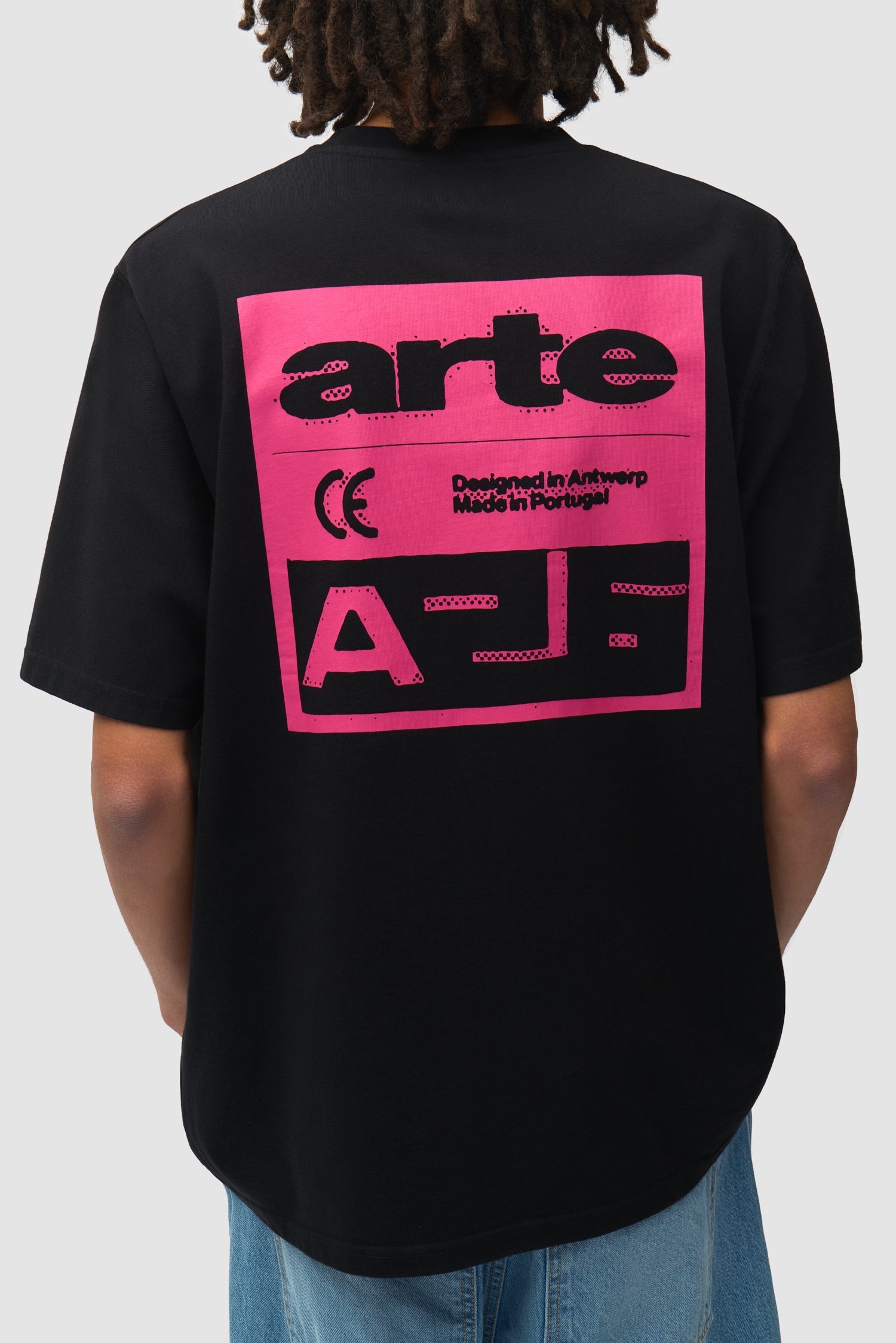 T-shirt « Pink Serial » - Noir