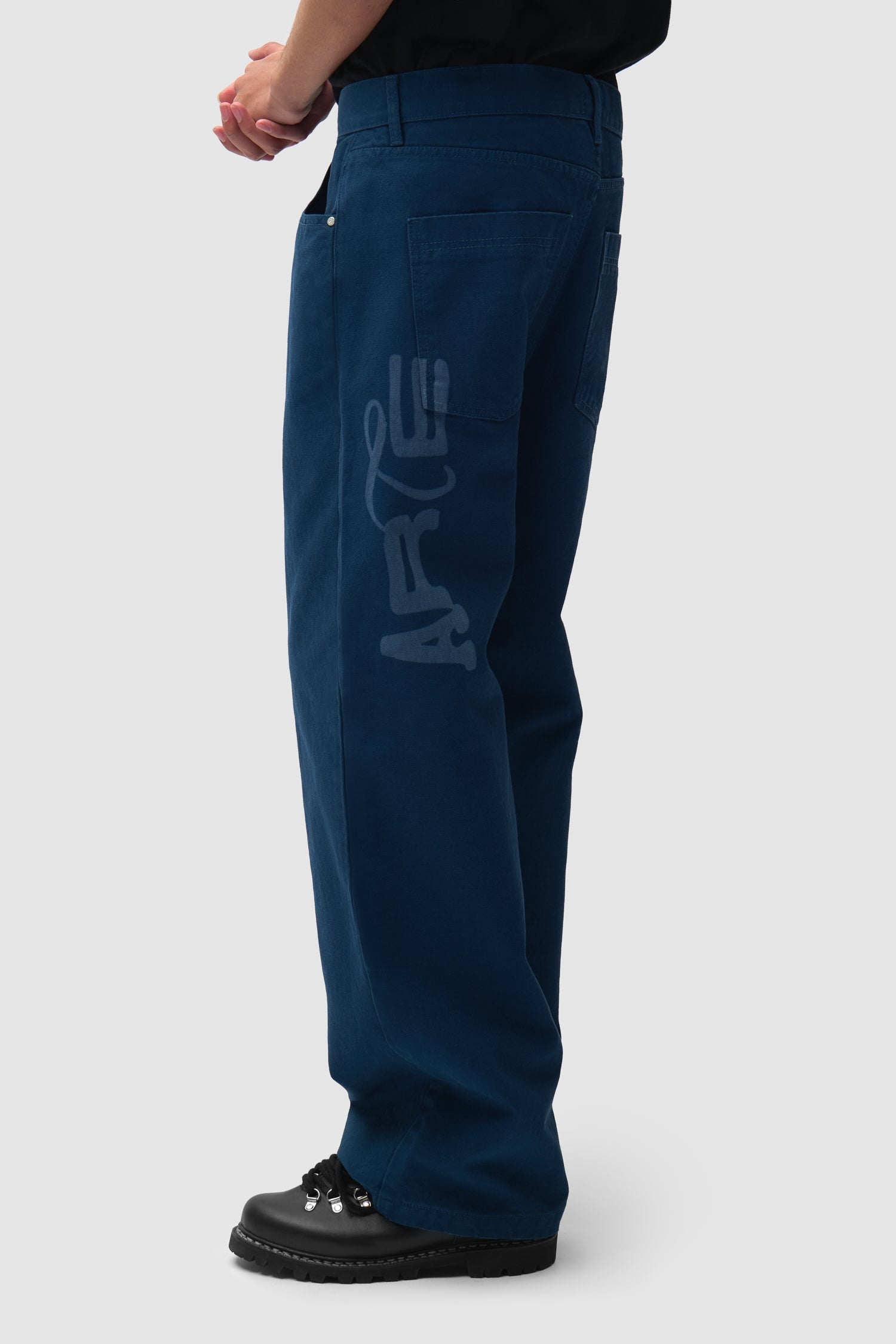 Pantalon en jean à motif sérigraphié - Bleu marine