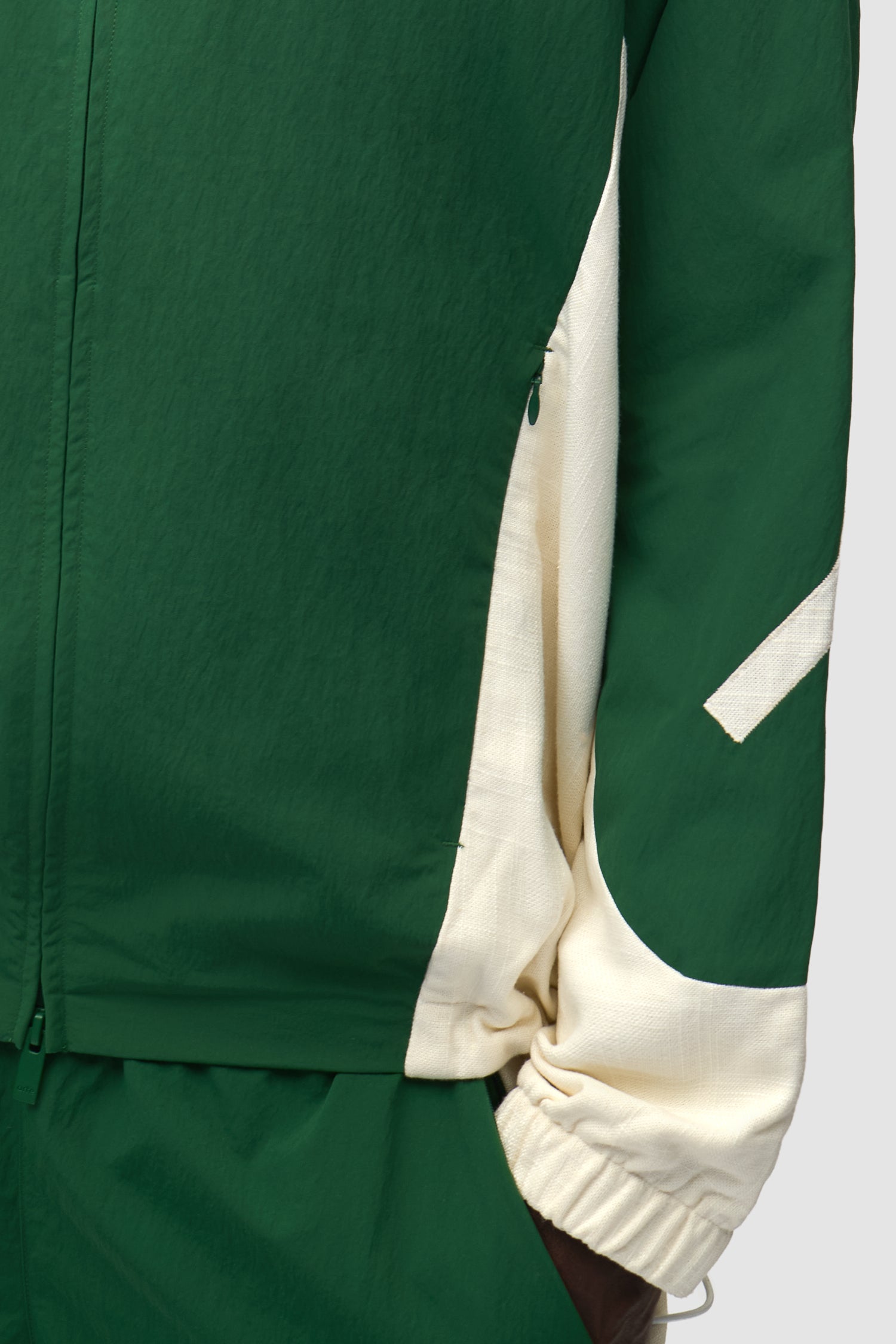 Veste de sport Arte pour adidas Z.N.E. - vert/crème