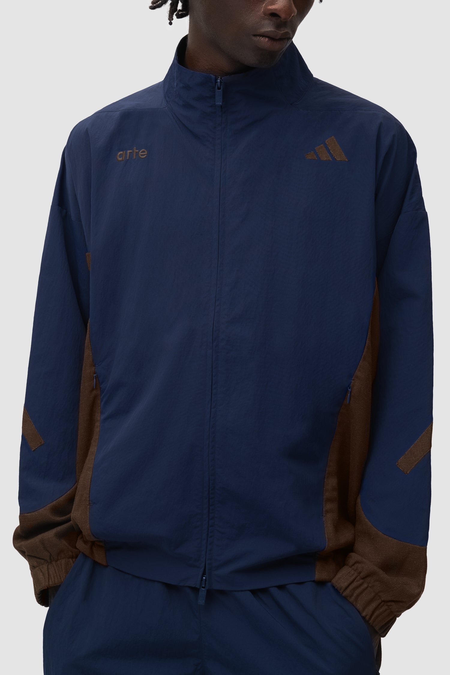 Veste de survêtement Arte pour adidas Z.N.E. - bleu marine/marron