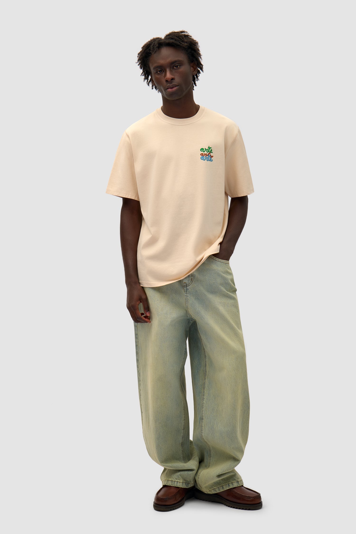 T-shirt à logo multiple - Crème