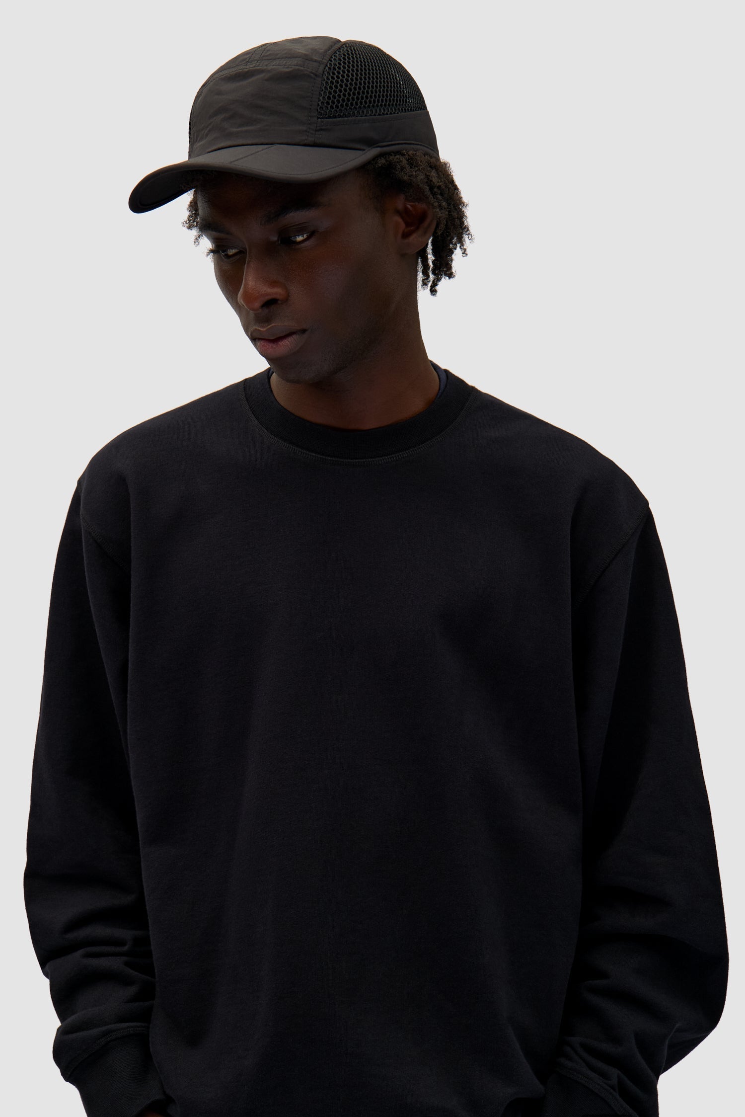 Casquette en maille à 5 panneaux - Noir