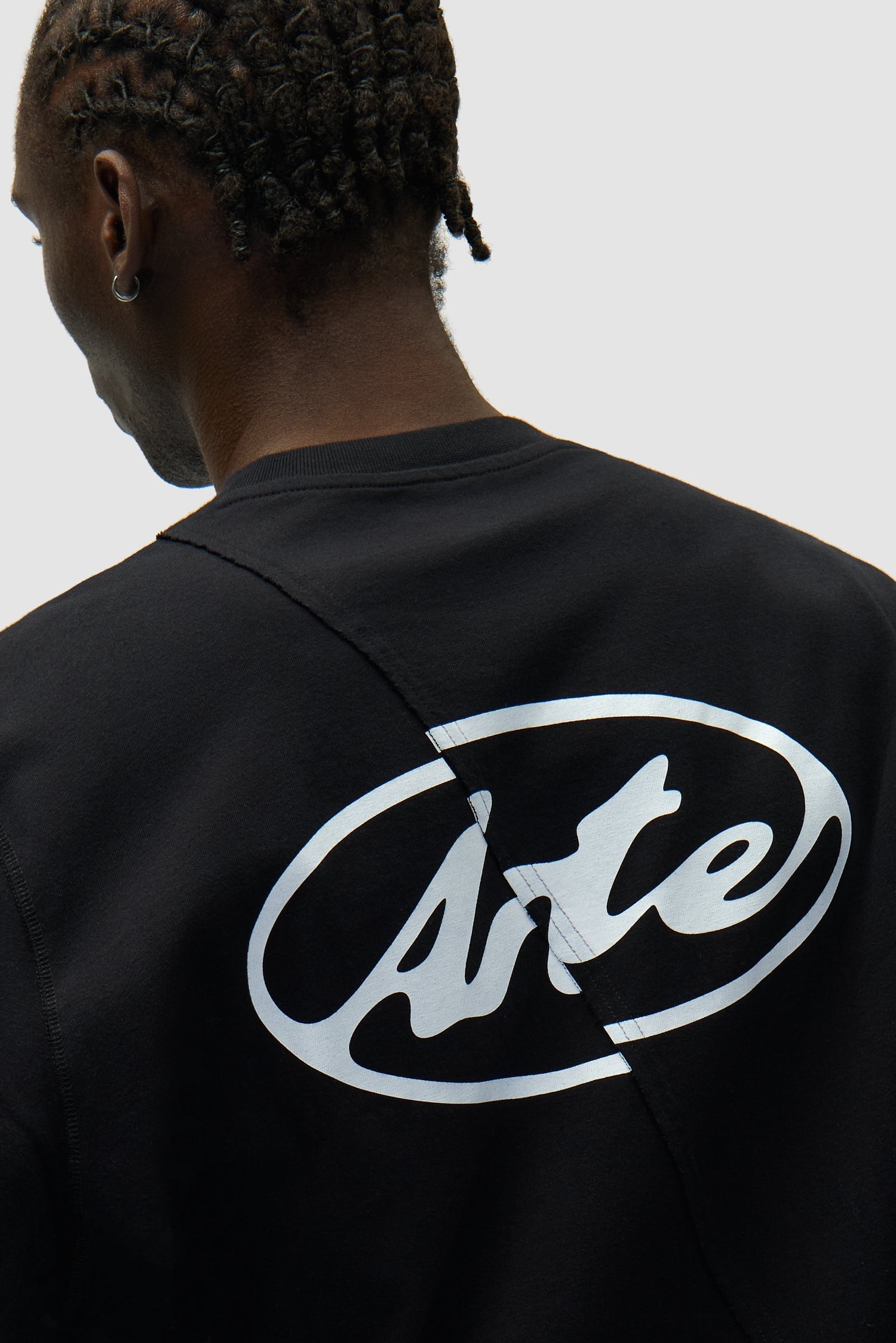 T-shirt à manches longues avec logo cercle dans le dos - Noir